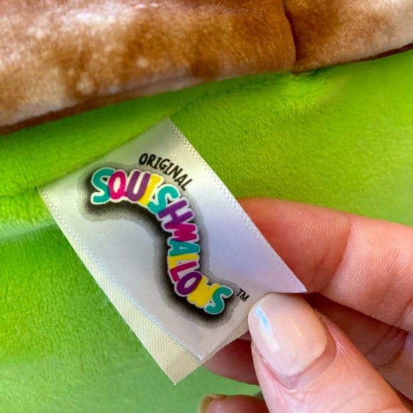 Antoni the sea turtle, 🐢 Squishmallows, 16”, green and brown, soft - Picture 3 of 6